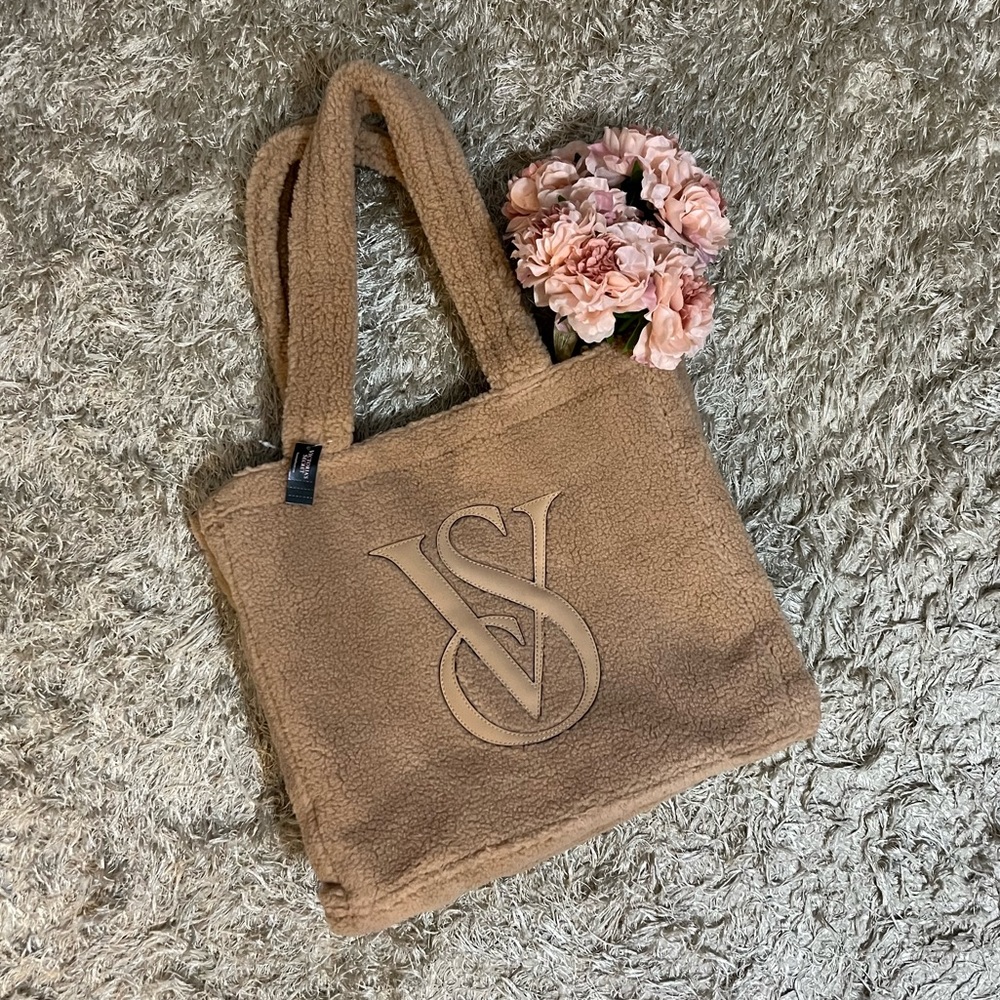 NWT Victoria's Secret Plush Fleece Tote